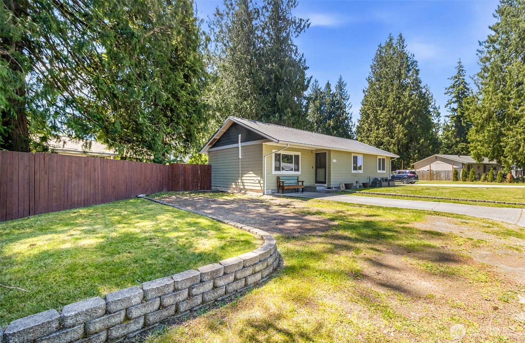 5730 146th Street Property Photo 3