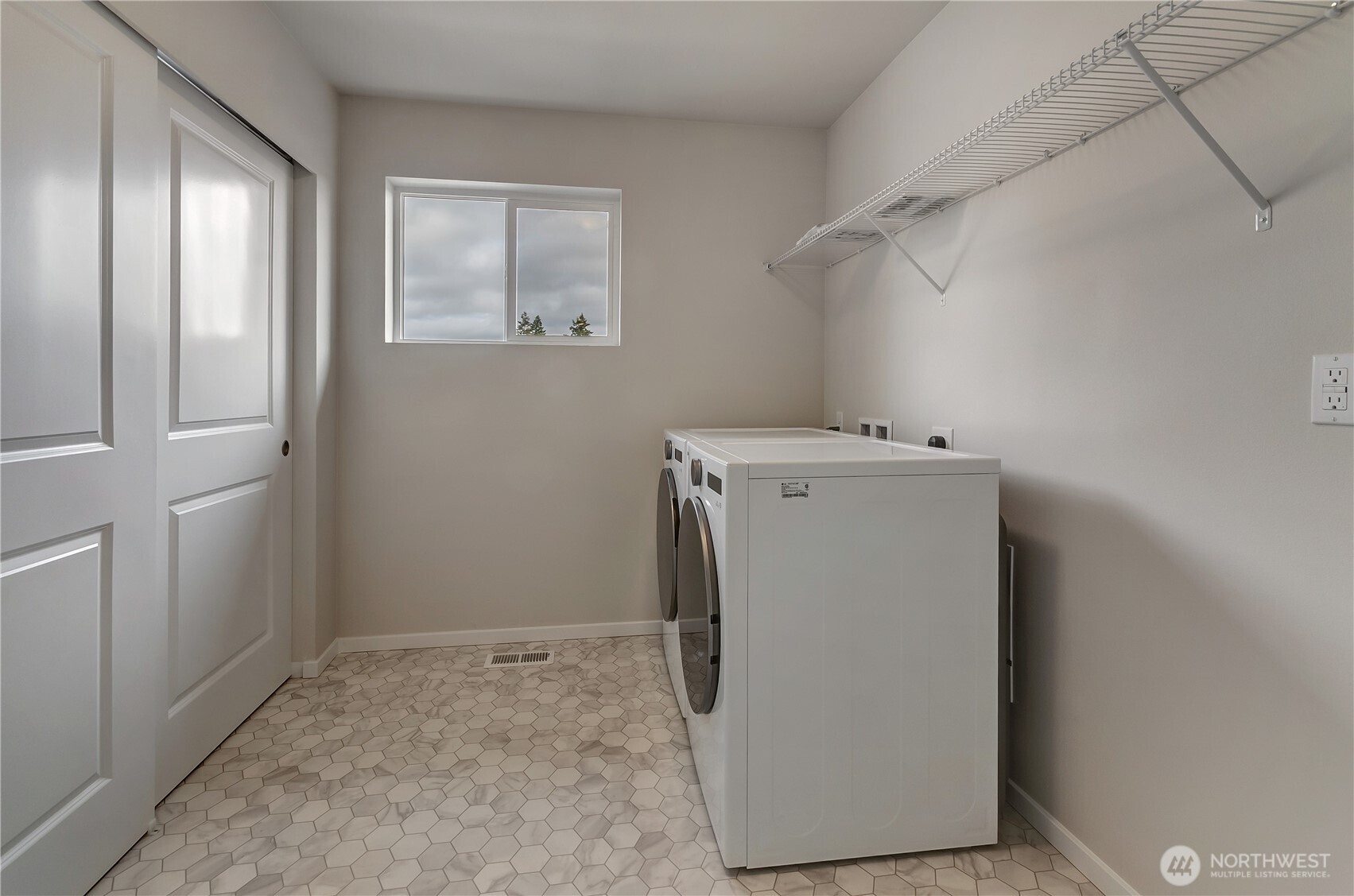 18306 37th Avenue Ct Property Photo 16