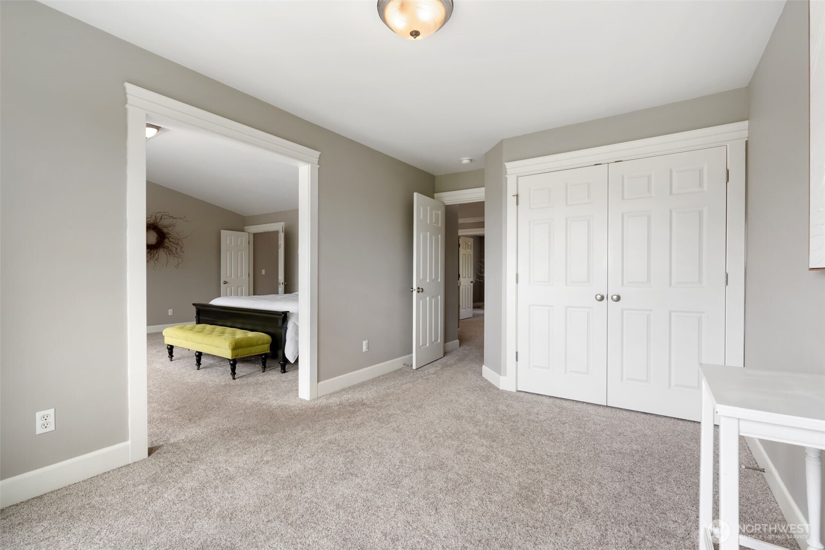 17845 Irwin Street Property Photo 21