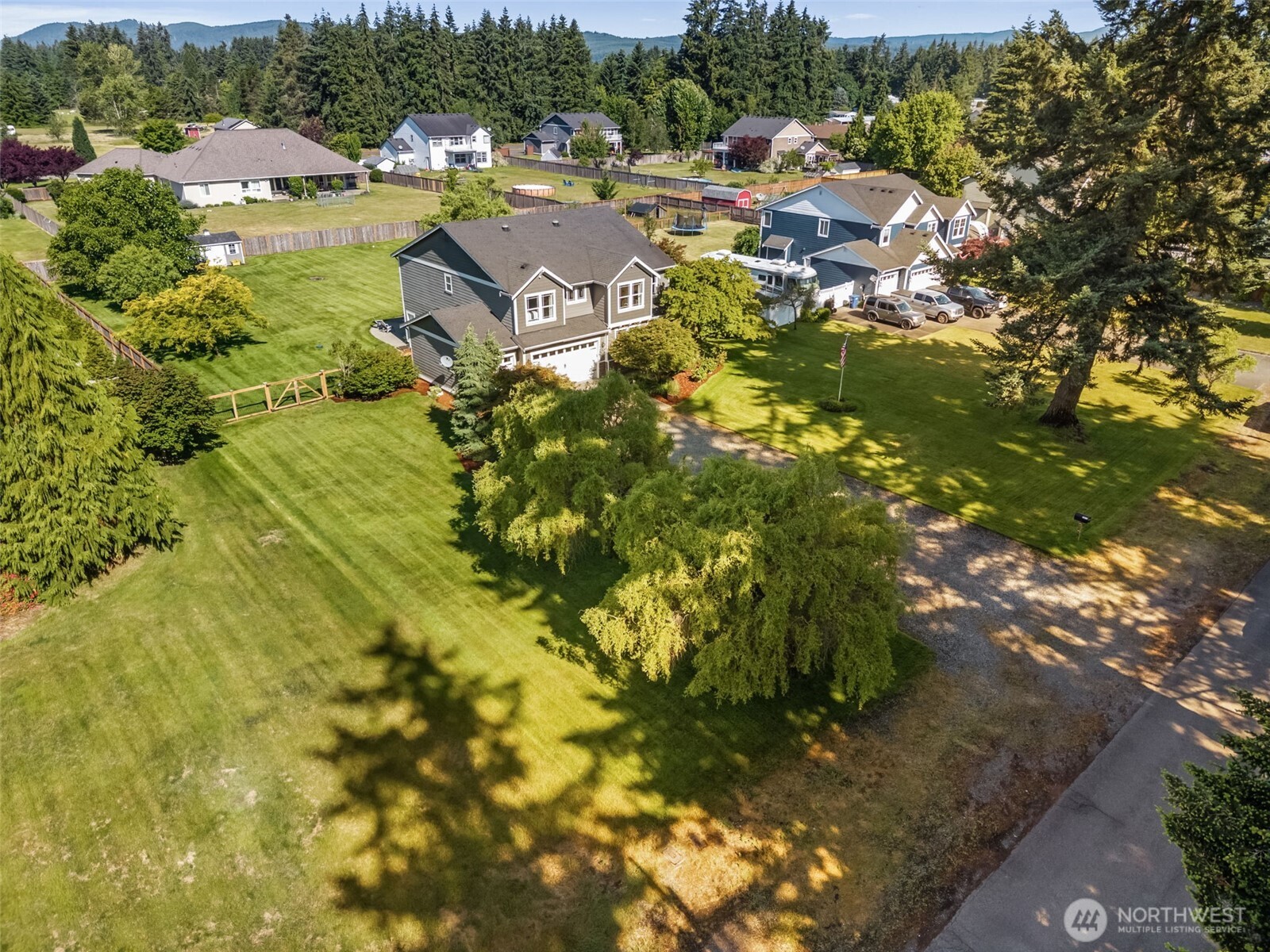 17845 Irwin Street Property Photo 39
