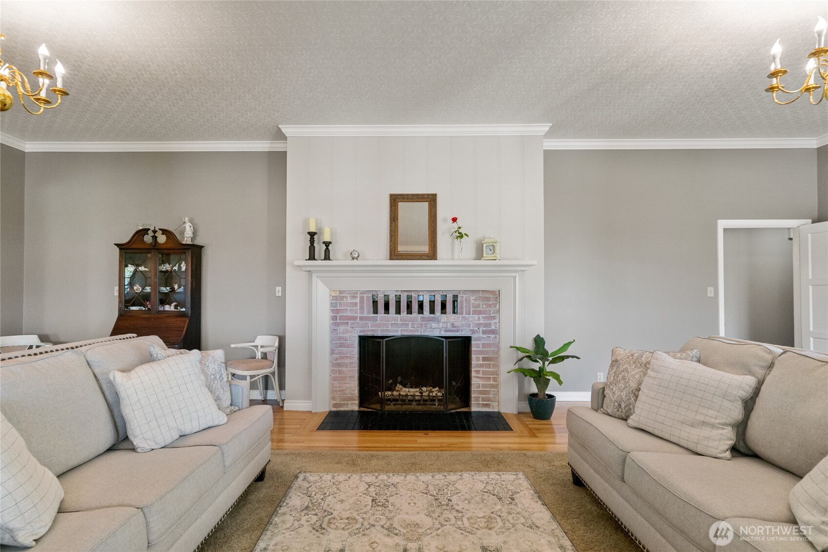 24635 Highway 243 Property Photo 5