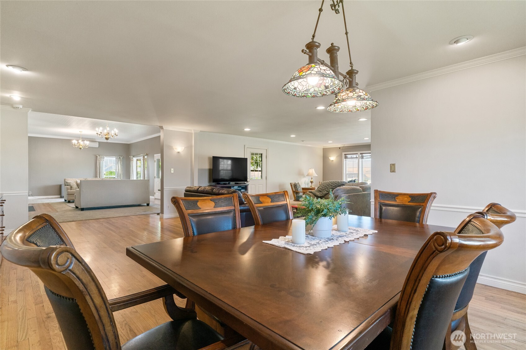 24635 Highway 243 Property Photo 9