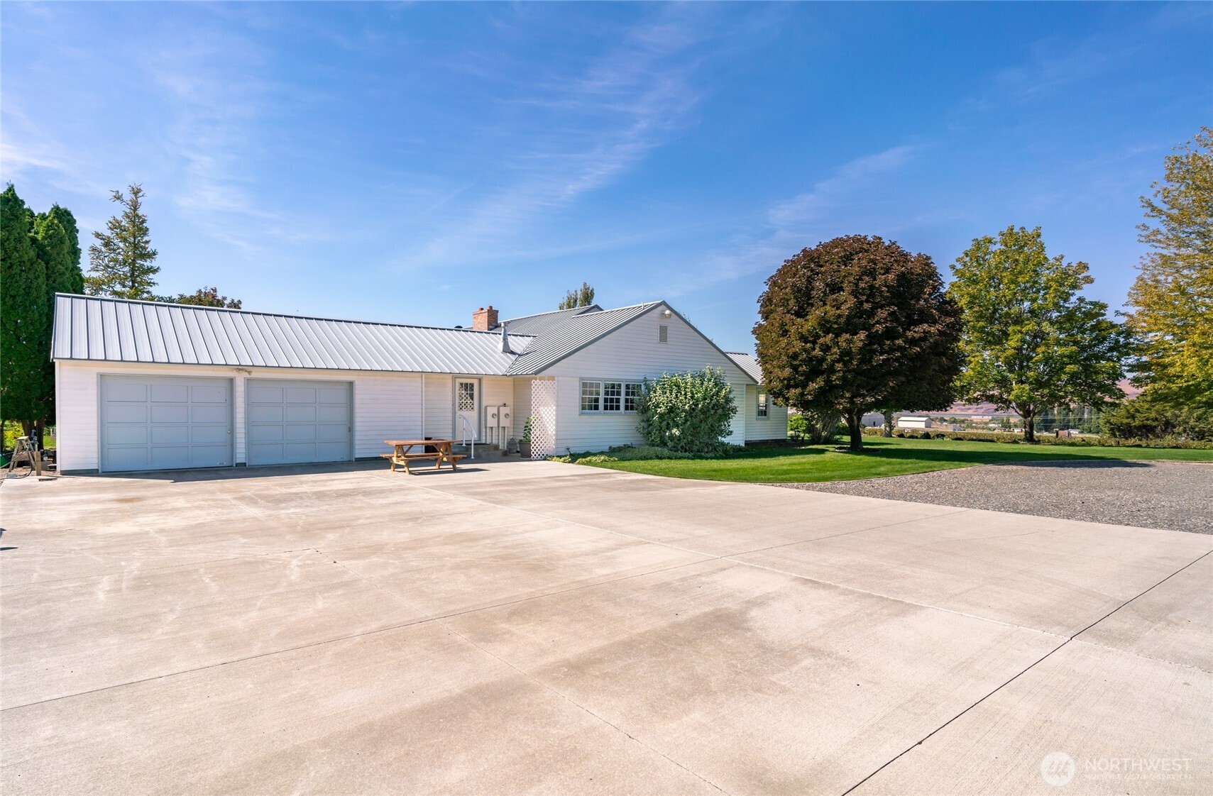 24635 Highway 243 Property Photo 37
