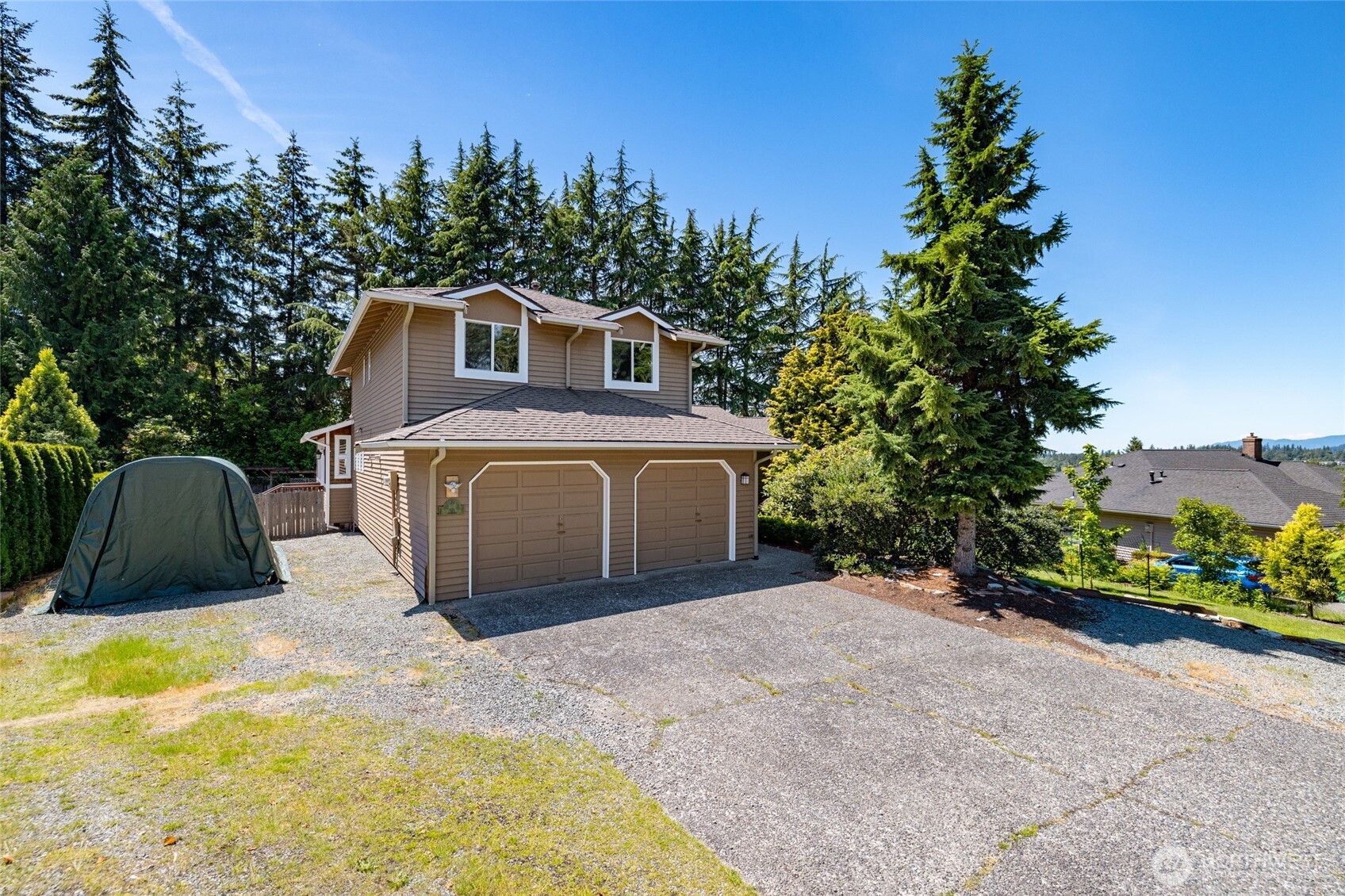 801 N Waugh Road Property Photo 37