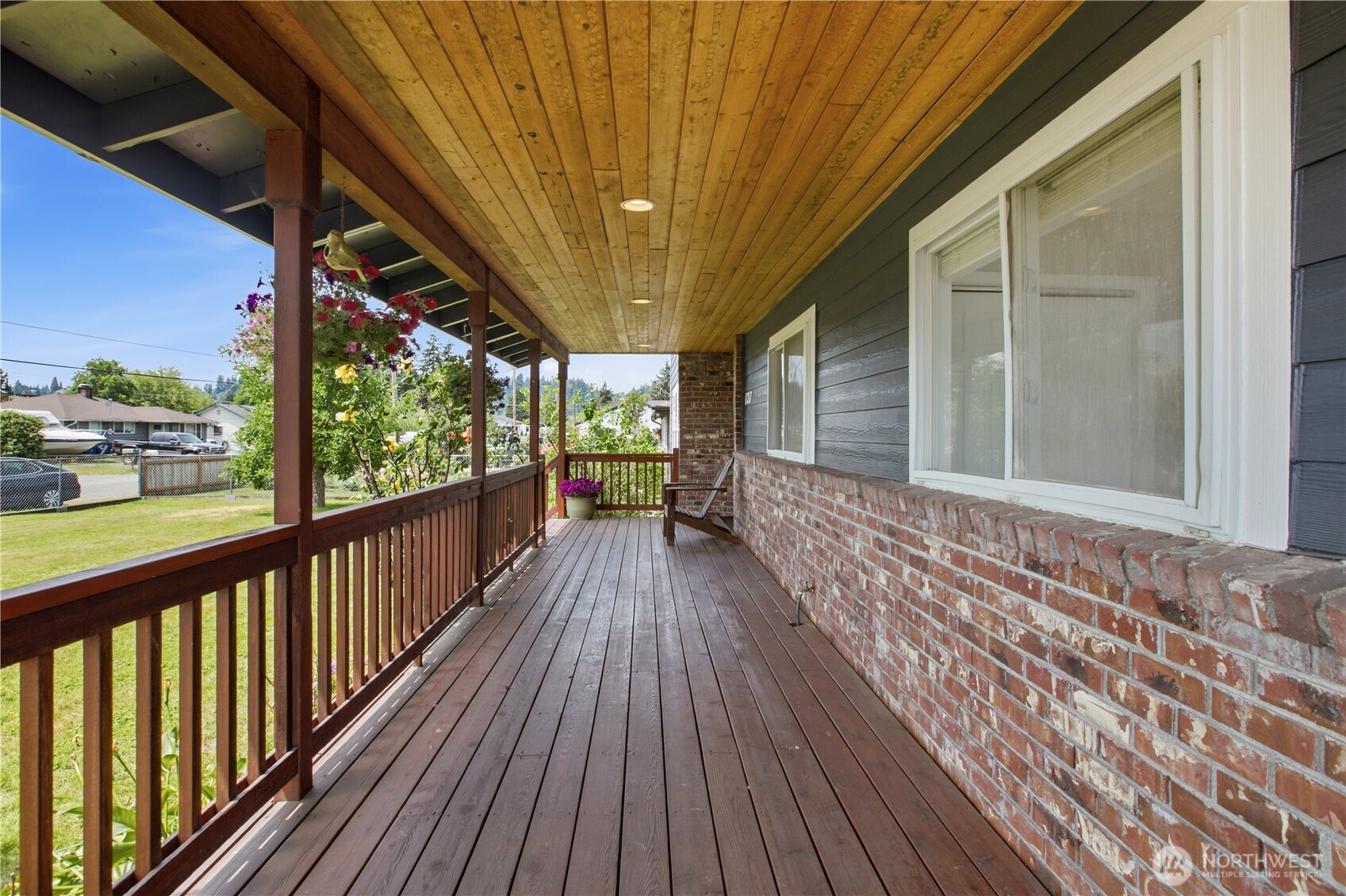 137 Wayne Avenue Property Photo 4
