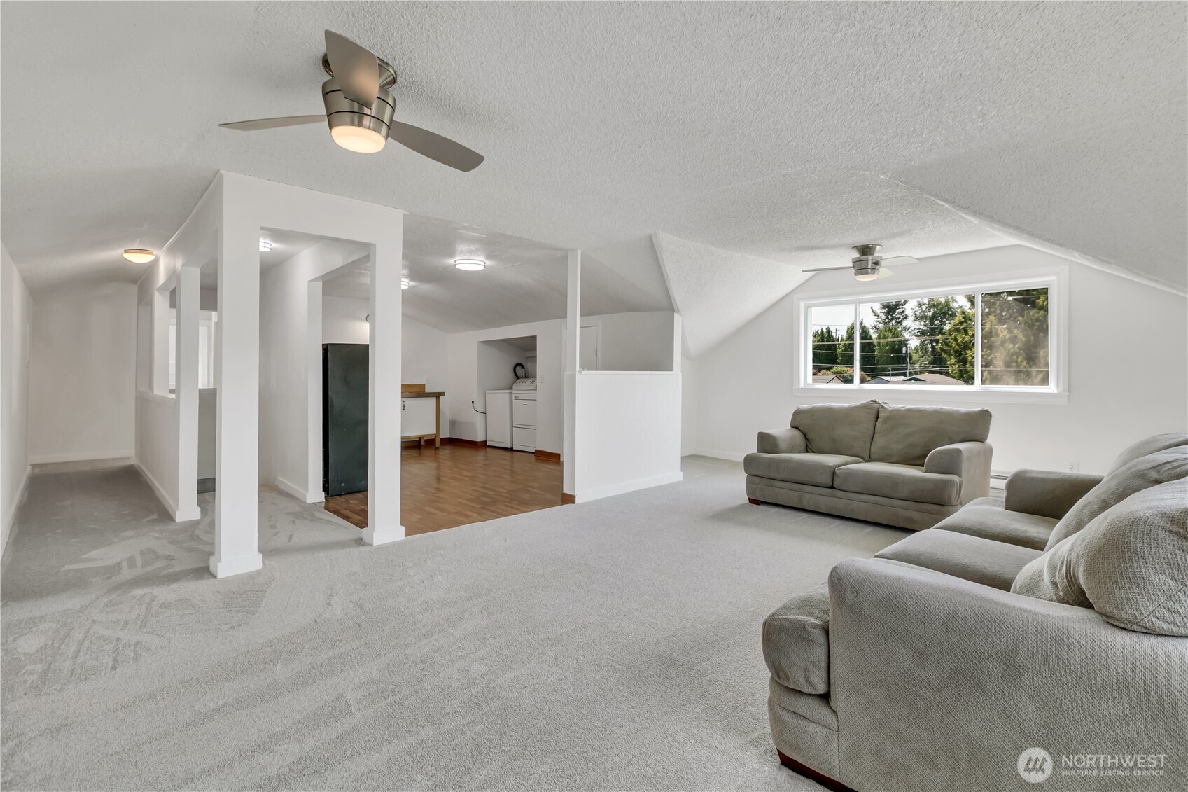 137 Wayne Avenue Property Photo 23