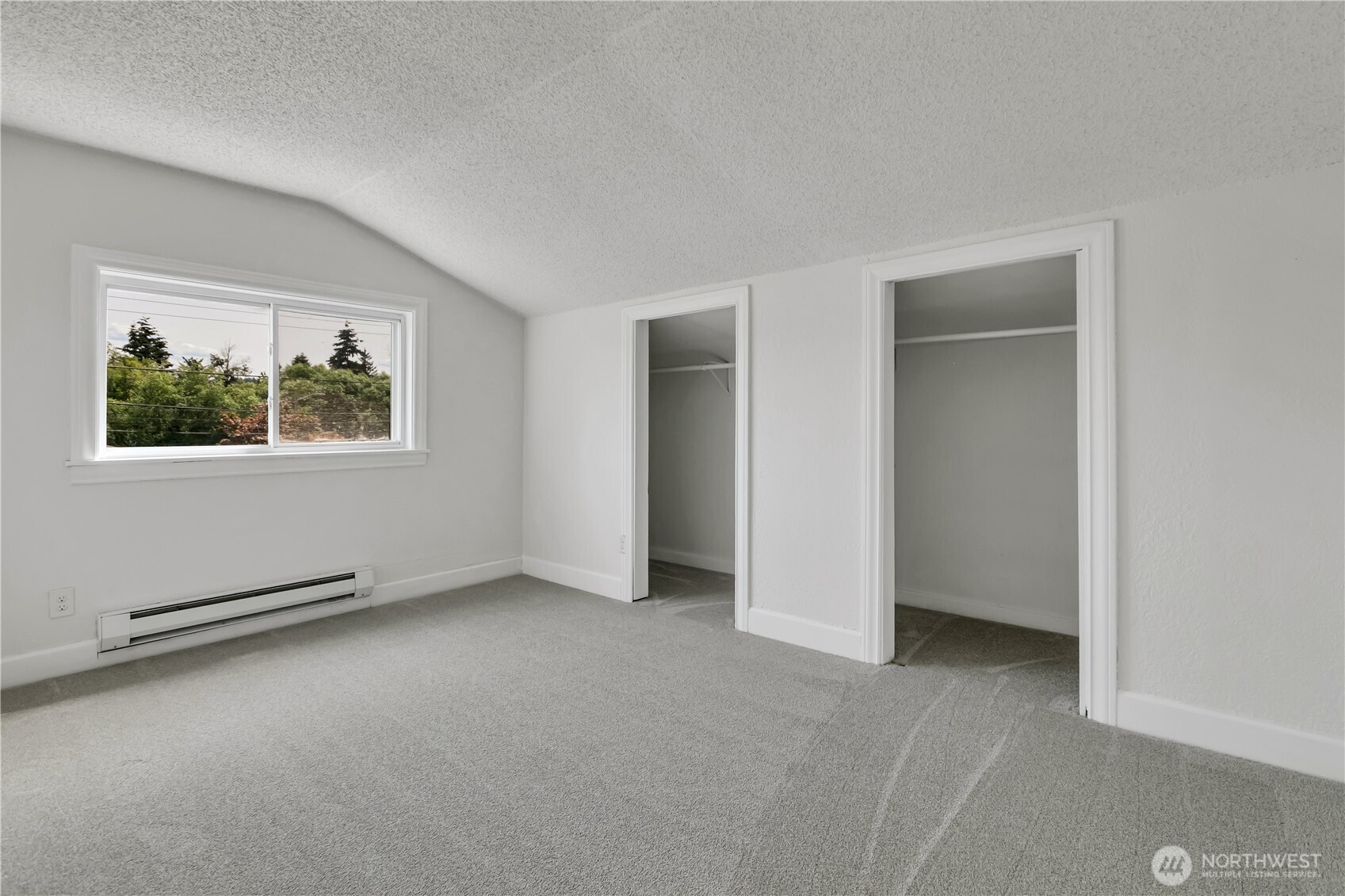 137 Wayne Avenue Property Photo 28