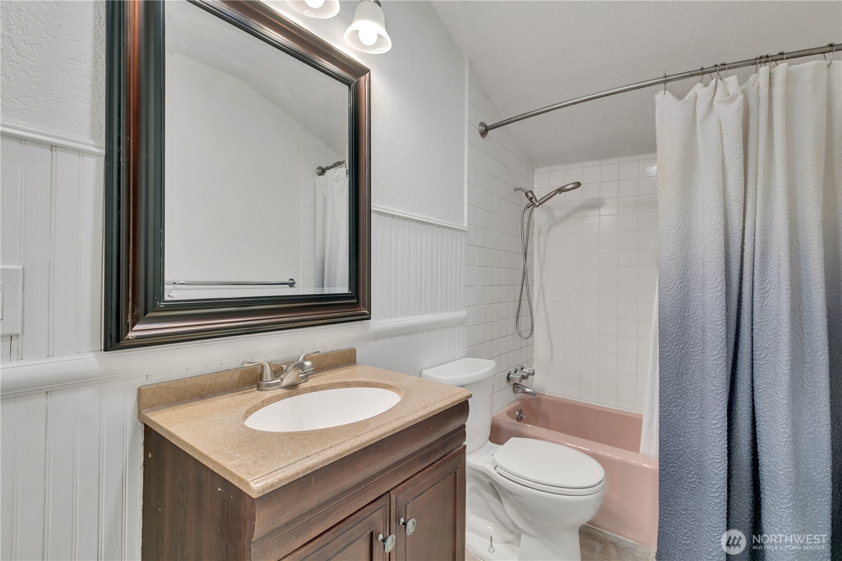 137 Wayne Avenue Property Photo 29