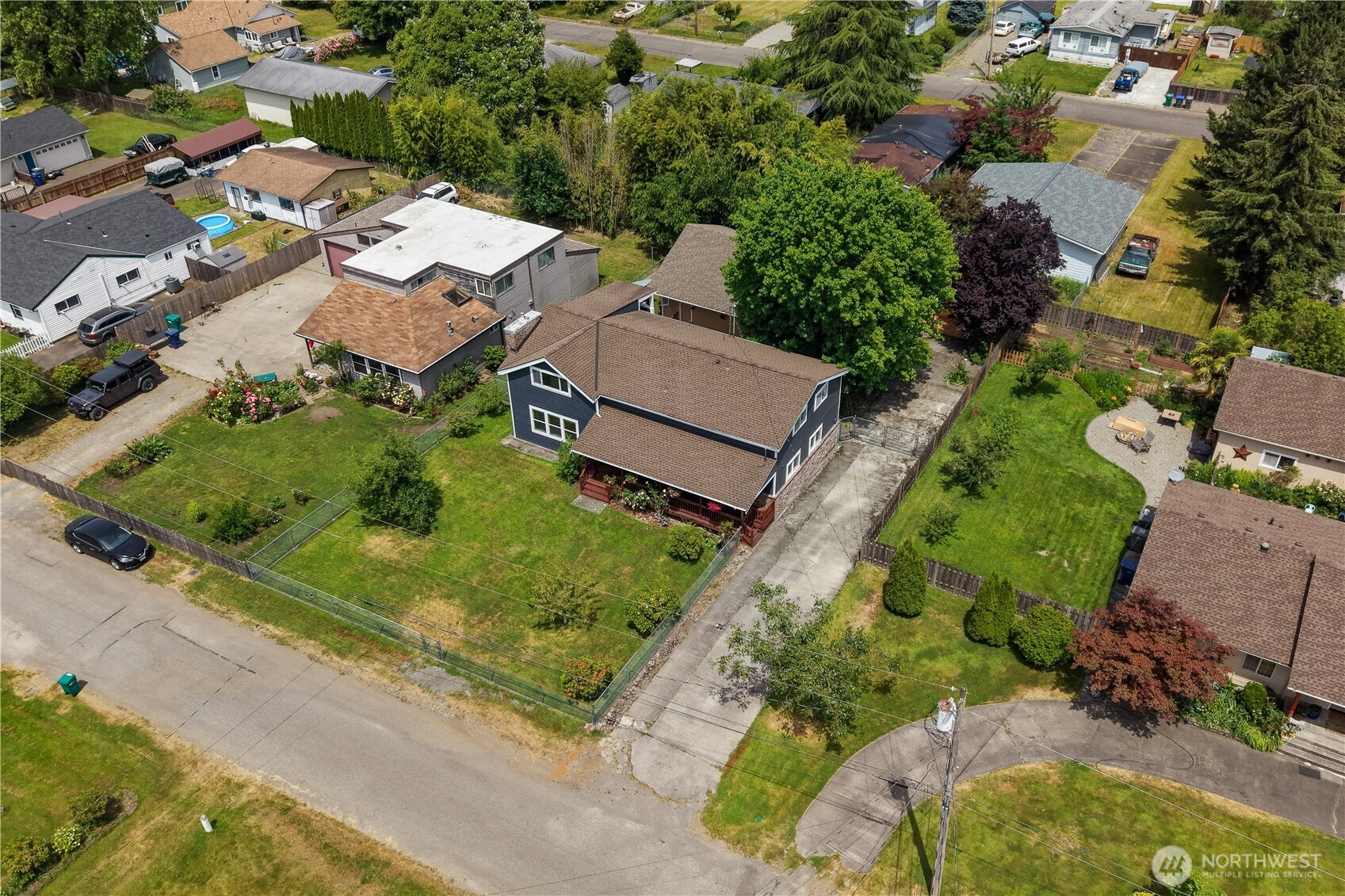 137 Wayne Avenue Property Photo 38
