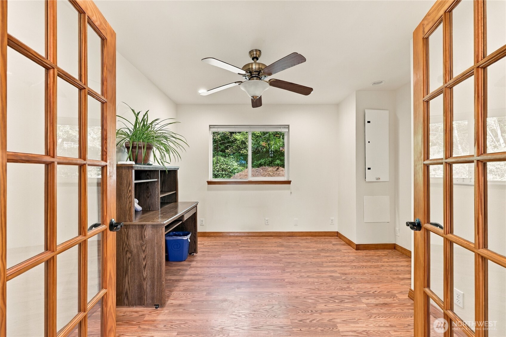 1201 Thorndyke Road Property Photo 17