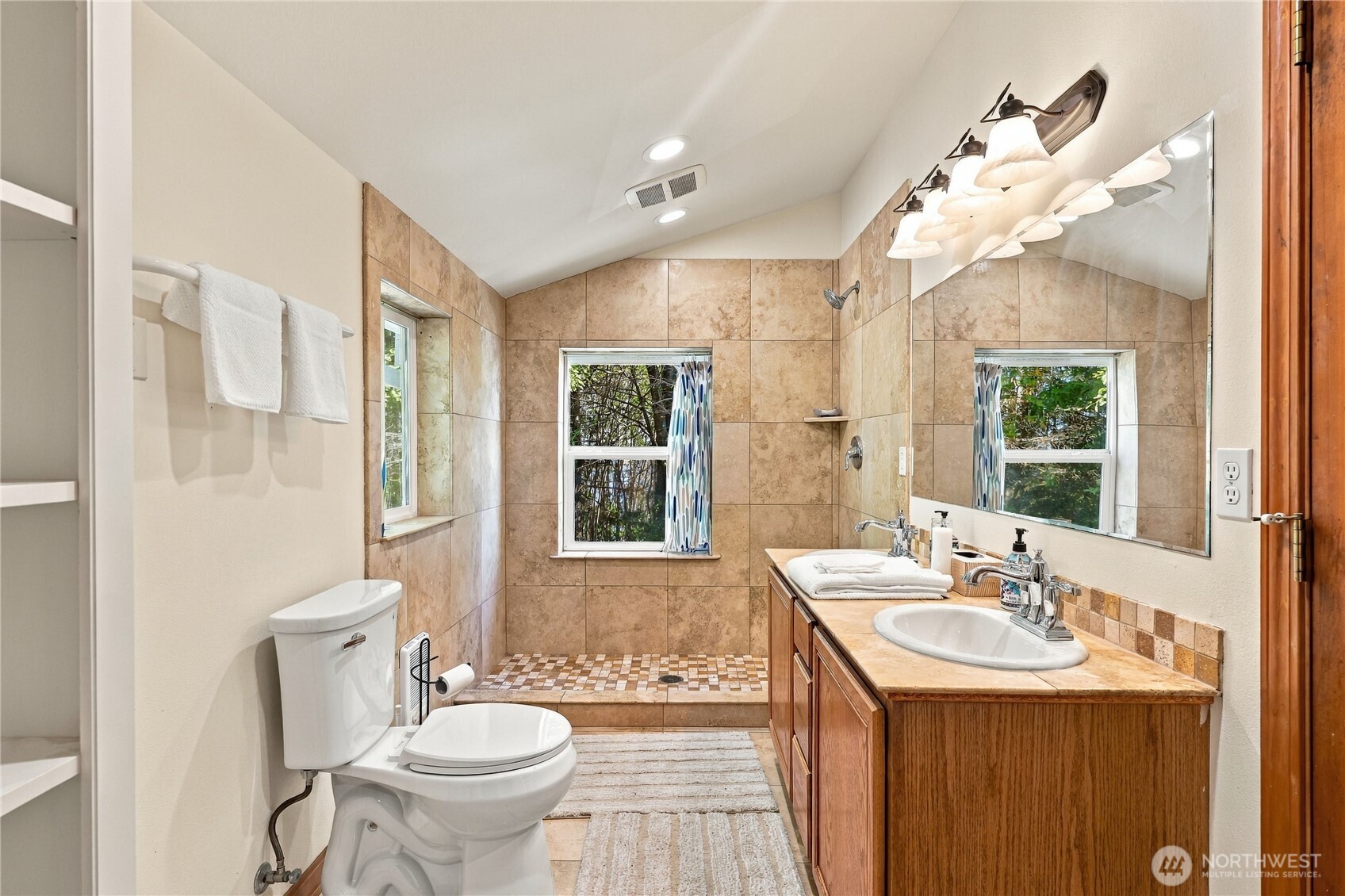 1201 Thorndyke Road Property Photo 25