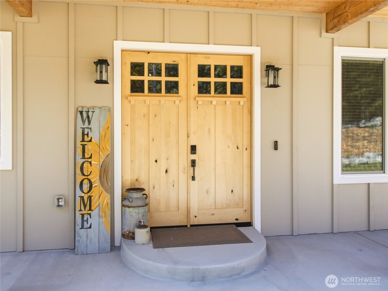 39456 Mountain Park Drive Property Photo 3
