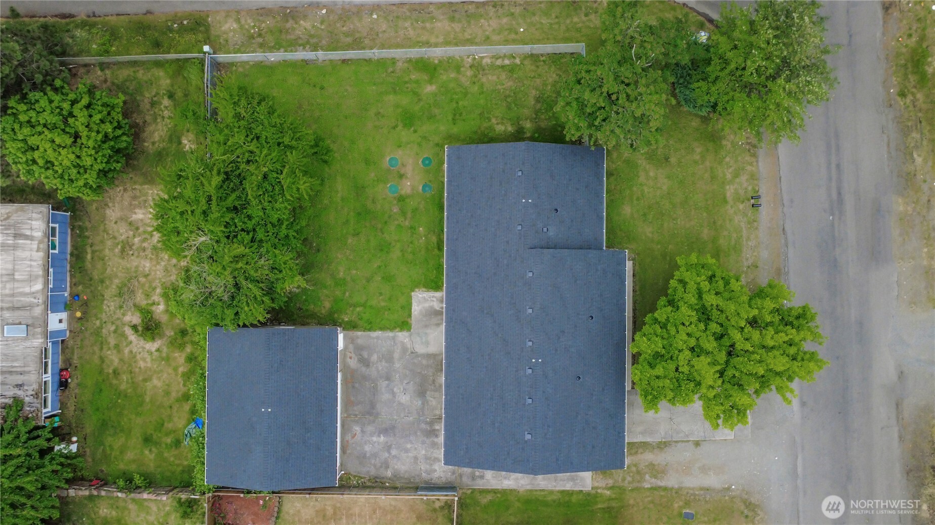 17002 6th Avenue Property Photo 13