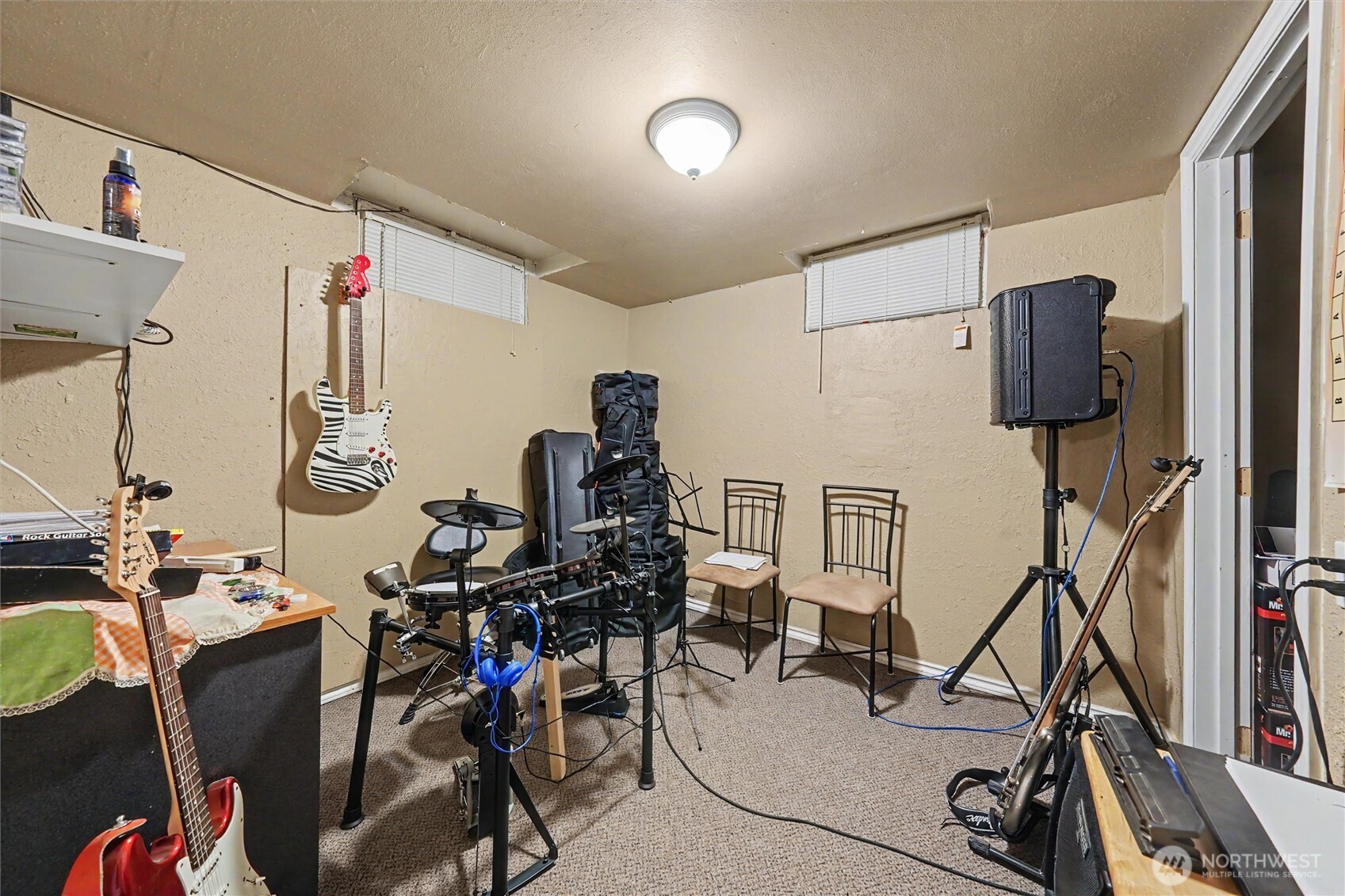 204 E Street Property Photo 20