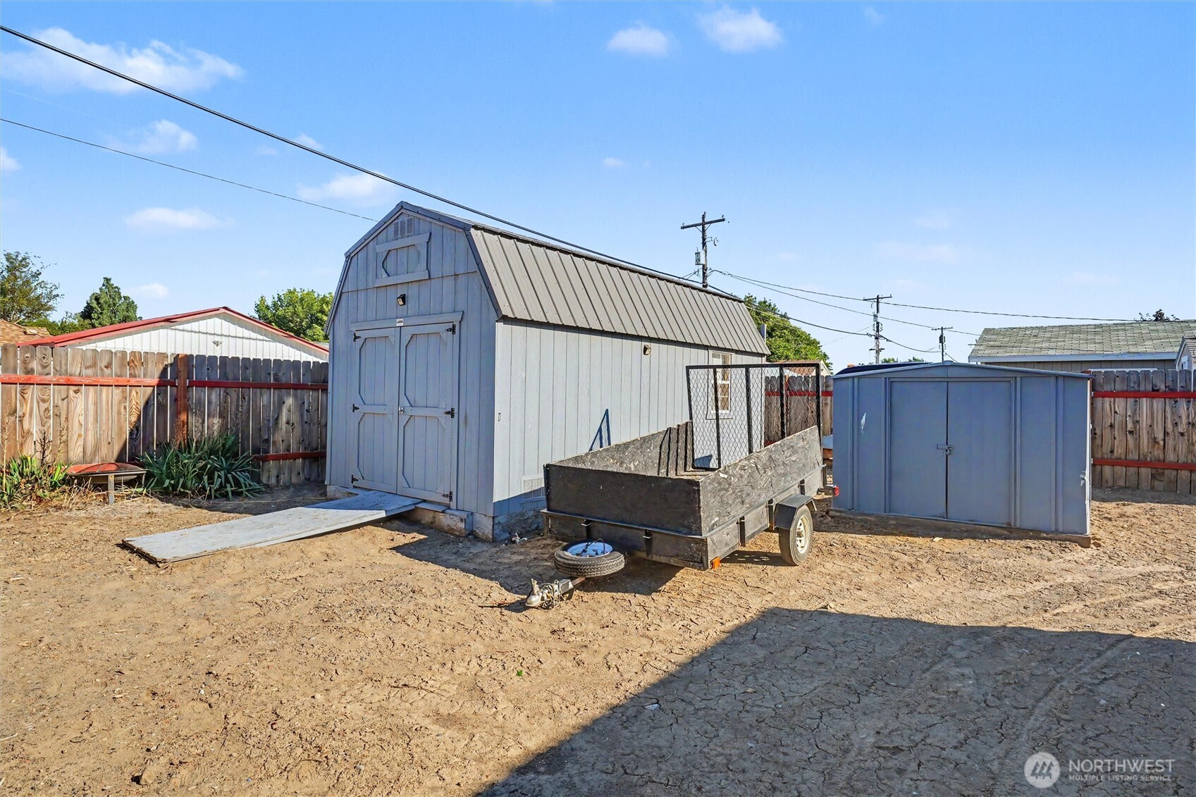204 E Street Property Photo 27
