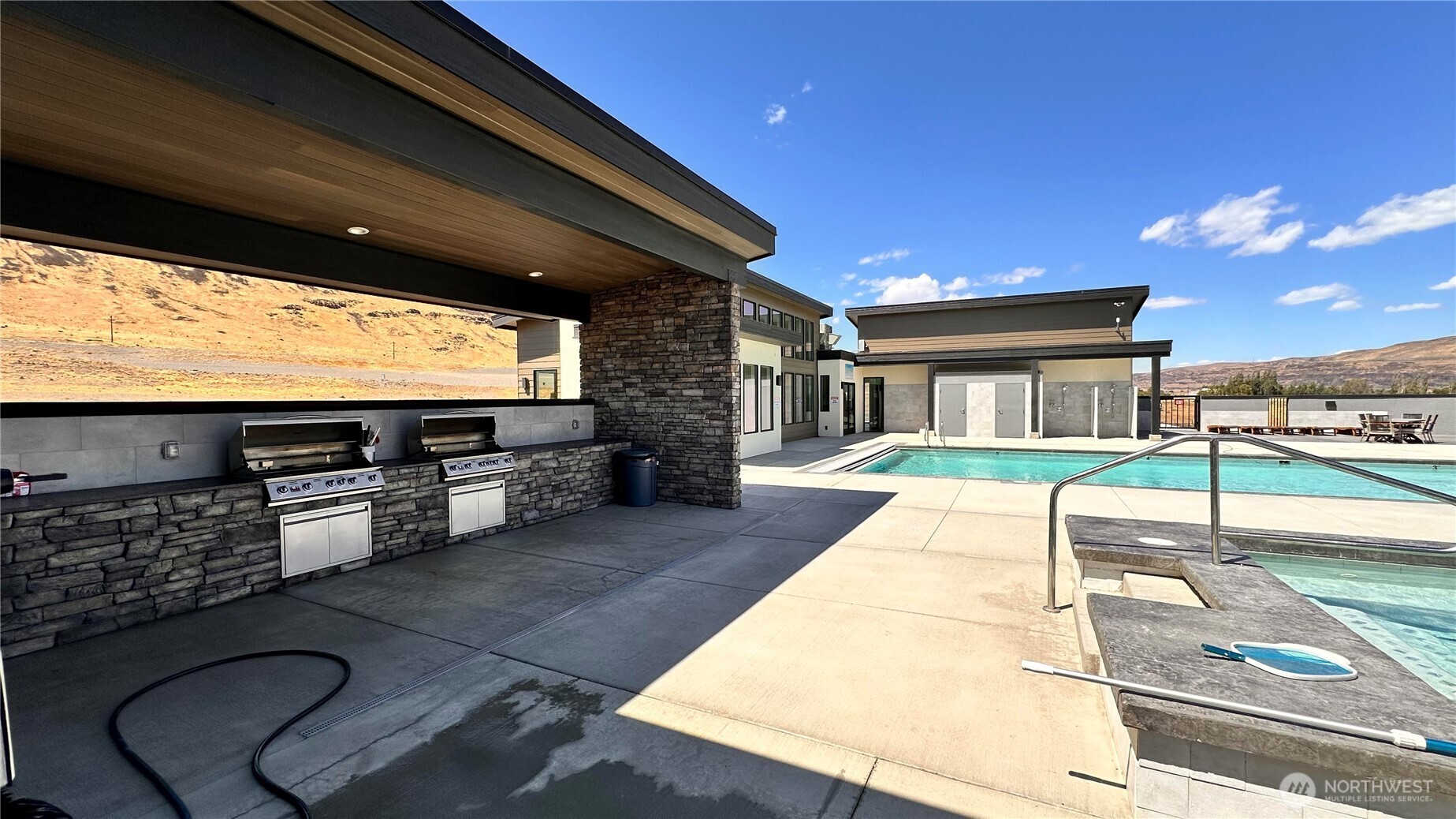 240 Vantage Bay Loop Property Photo 14