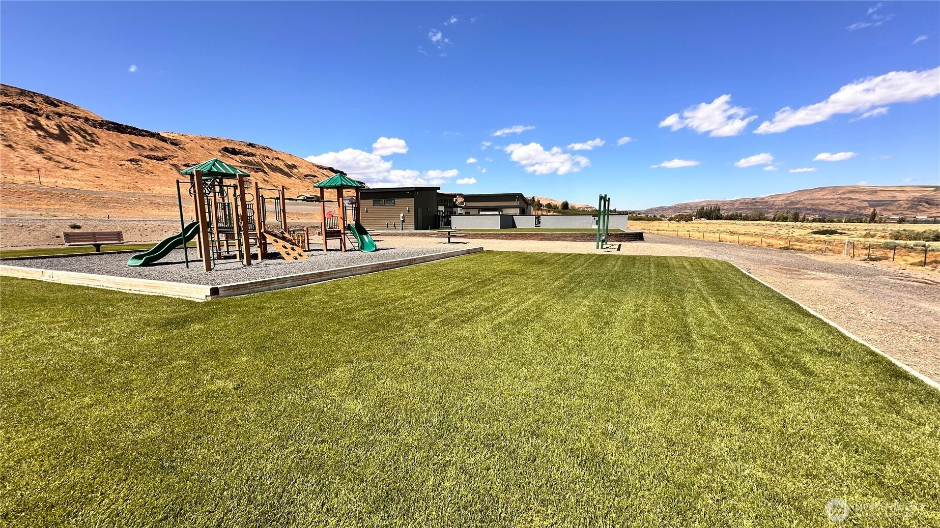 240 Vantage Bay Loop Property Photo 23