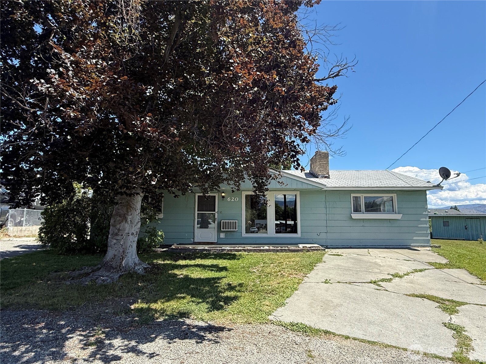 620 Skyview Drive Property Photo 1