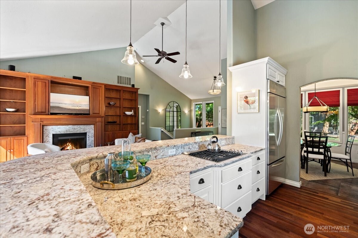 3324 Deer Island Drive Property Photo 6