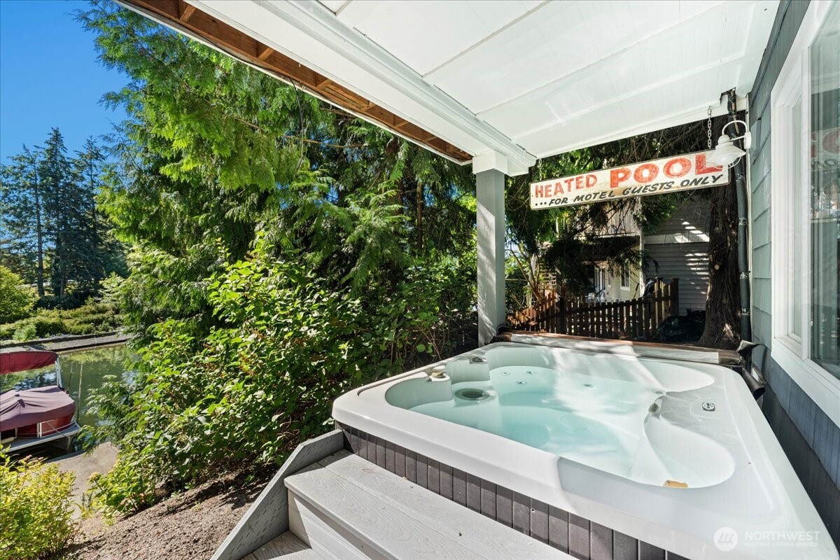3324 Deer Island Drive Property Photo 28