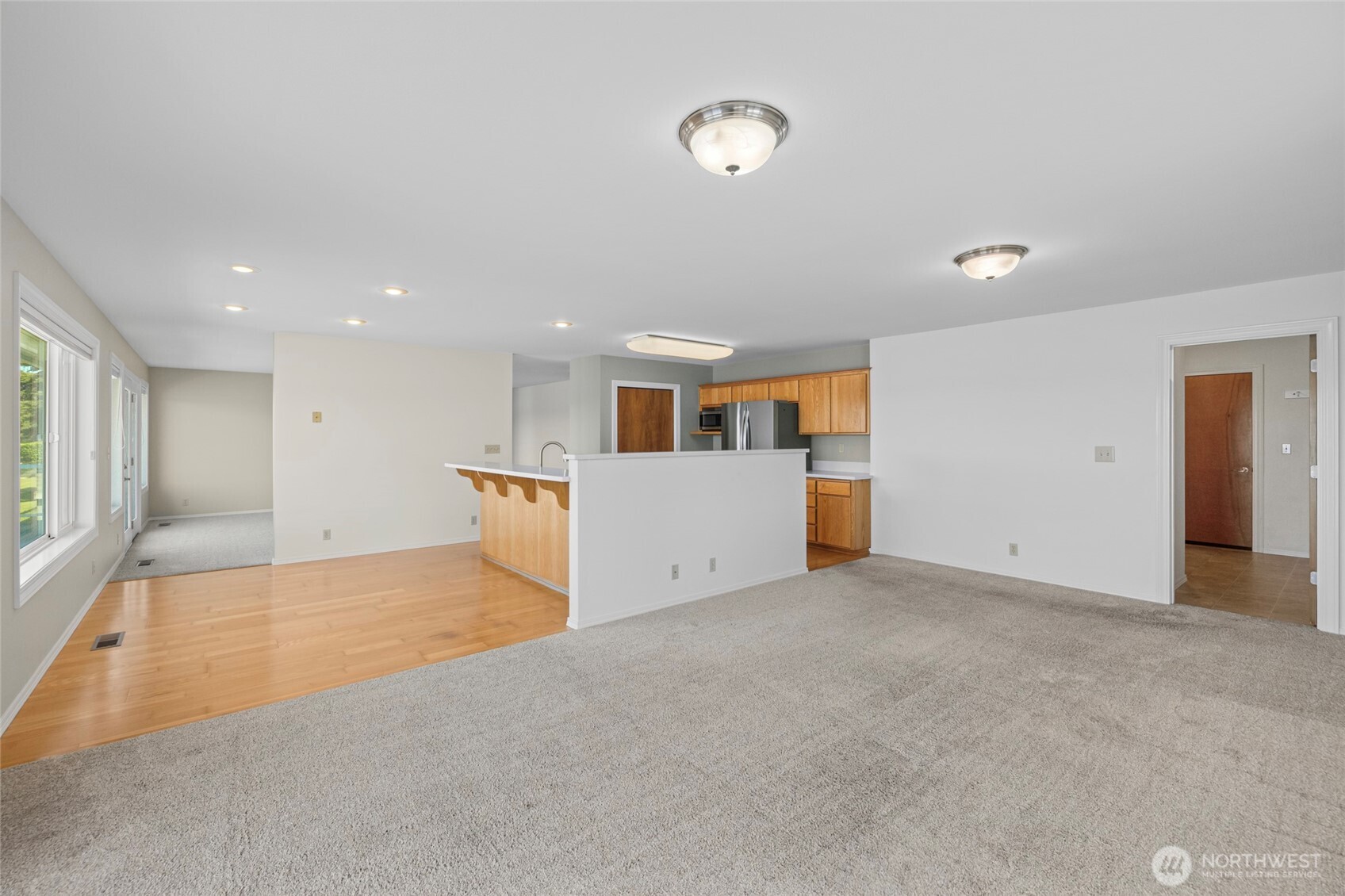 639 E Beacon View Drive Property Photo 11