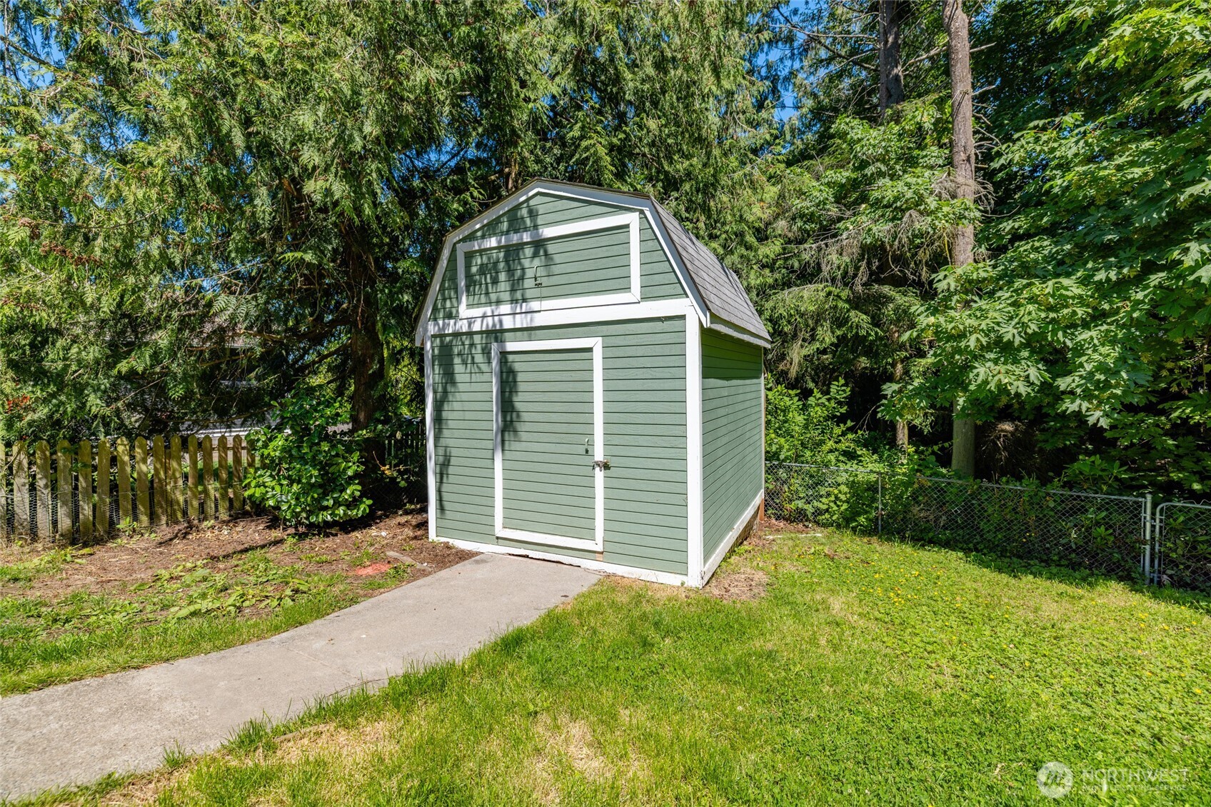 2609 C Avenue Property Photo 24