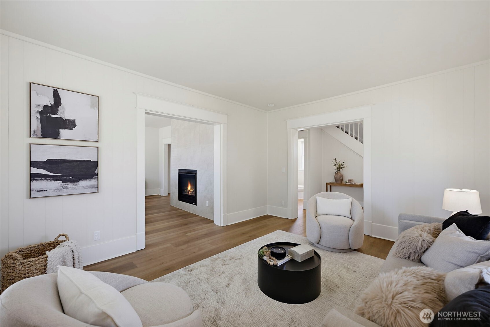 1118 Thompson Street Property Photo 10