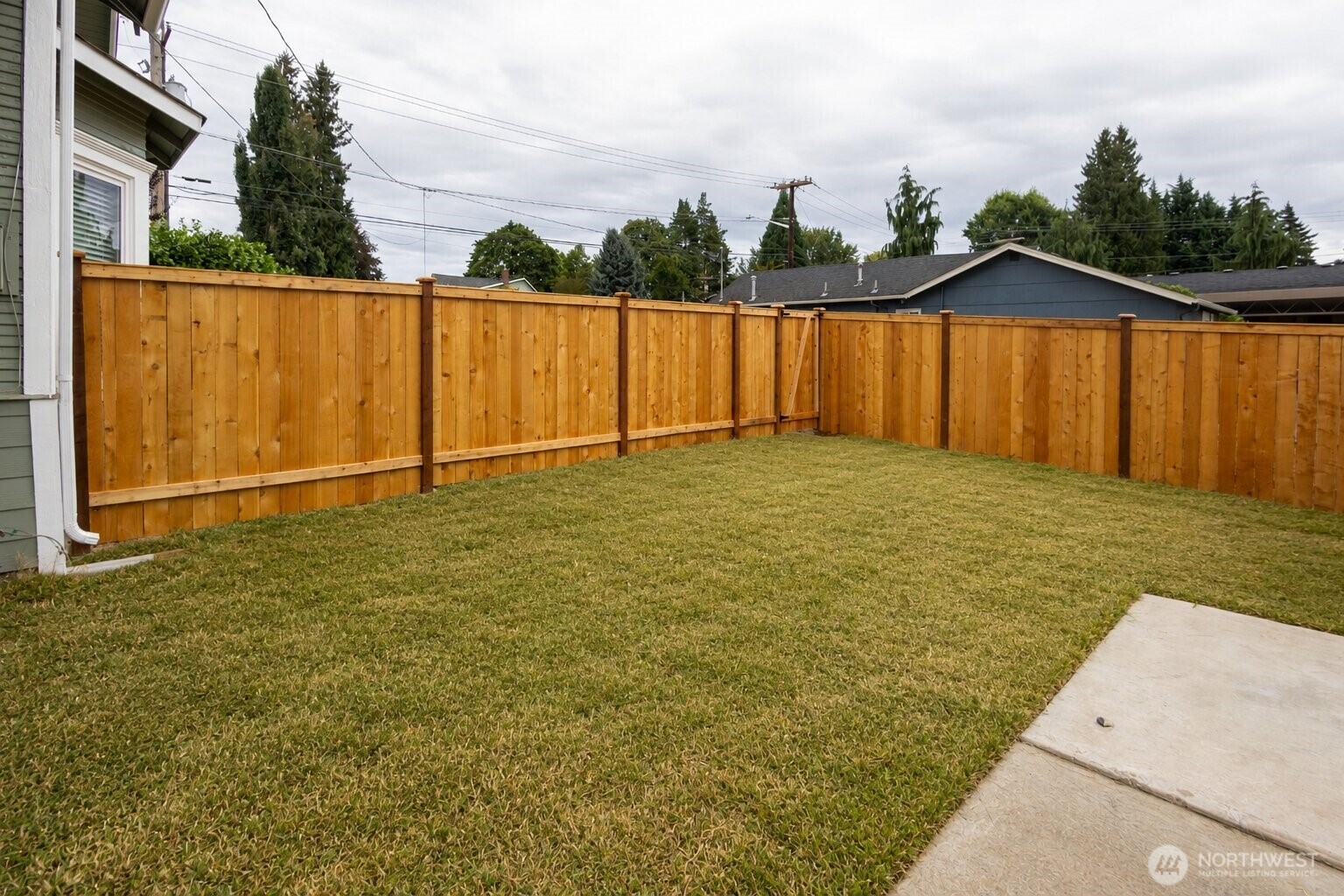 1118 Thompson Street Property Photo 29