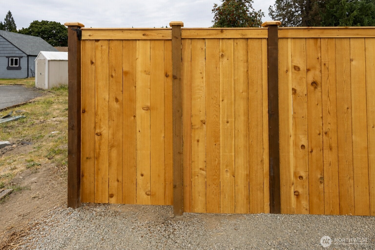 1118 Thompson Street Property Photo 33