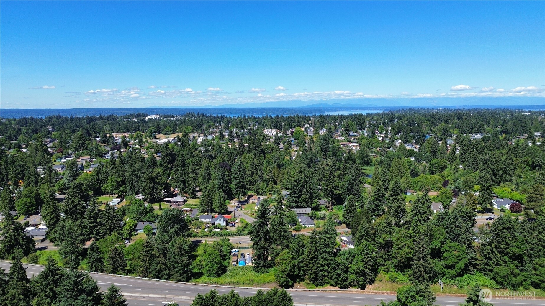 124 8th Avenue Property Photo 4
