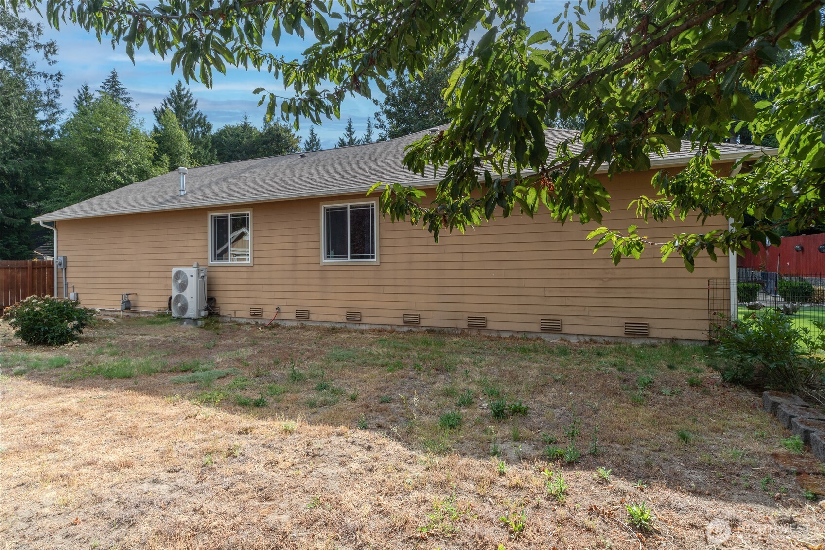 4000 Ne Breakwater Court Property Photo 33
