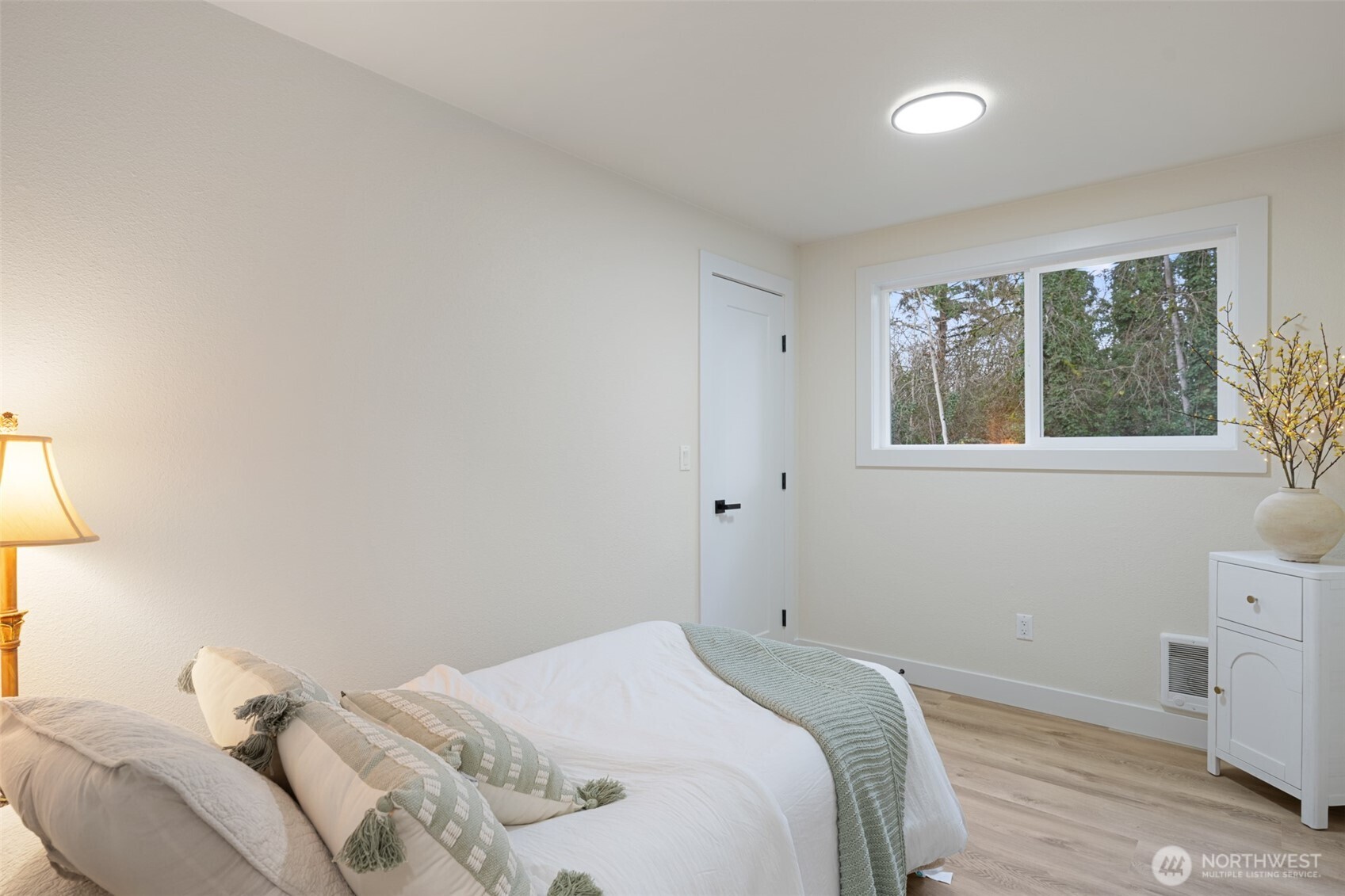 8821 S D Street Property Photo 13