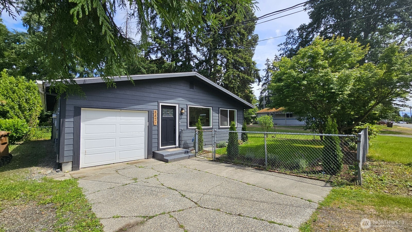 8821 S D Street Property Photo 27