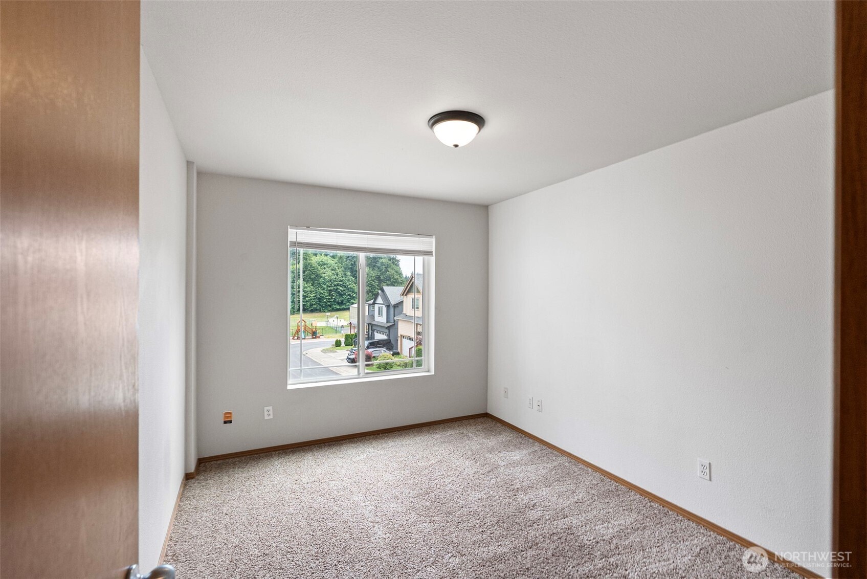 4909 Bowwood Circle Property Photo 23