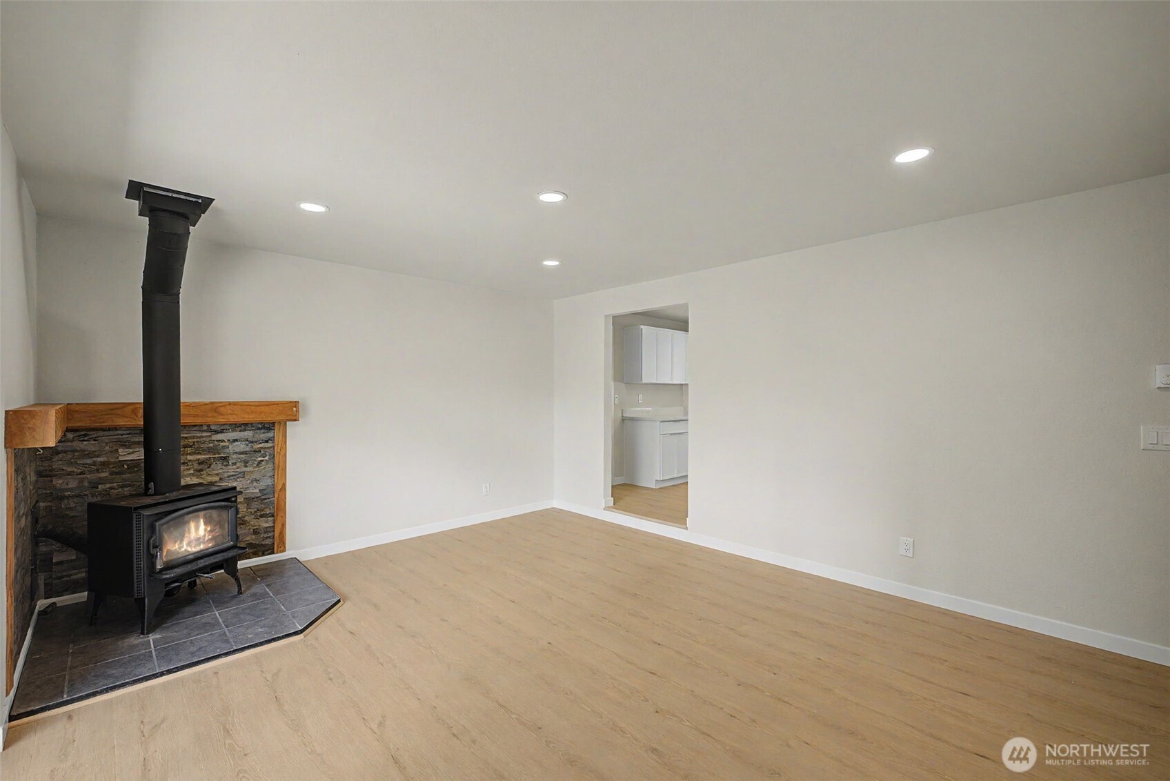 1011 Calkin Place Property Photo 10