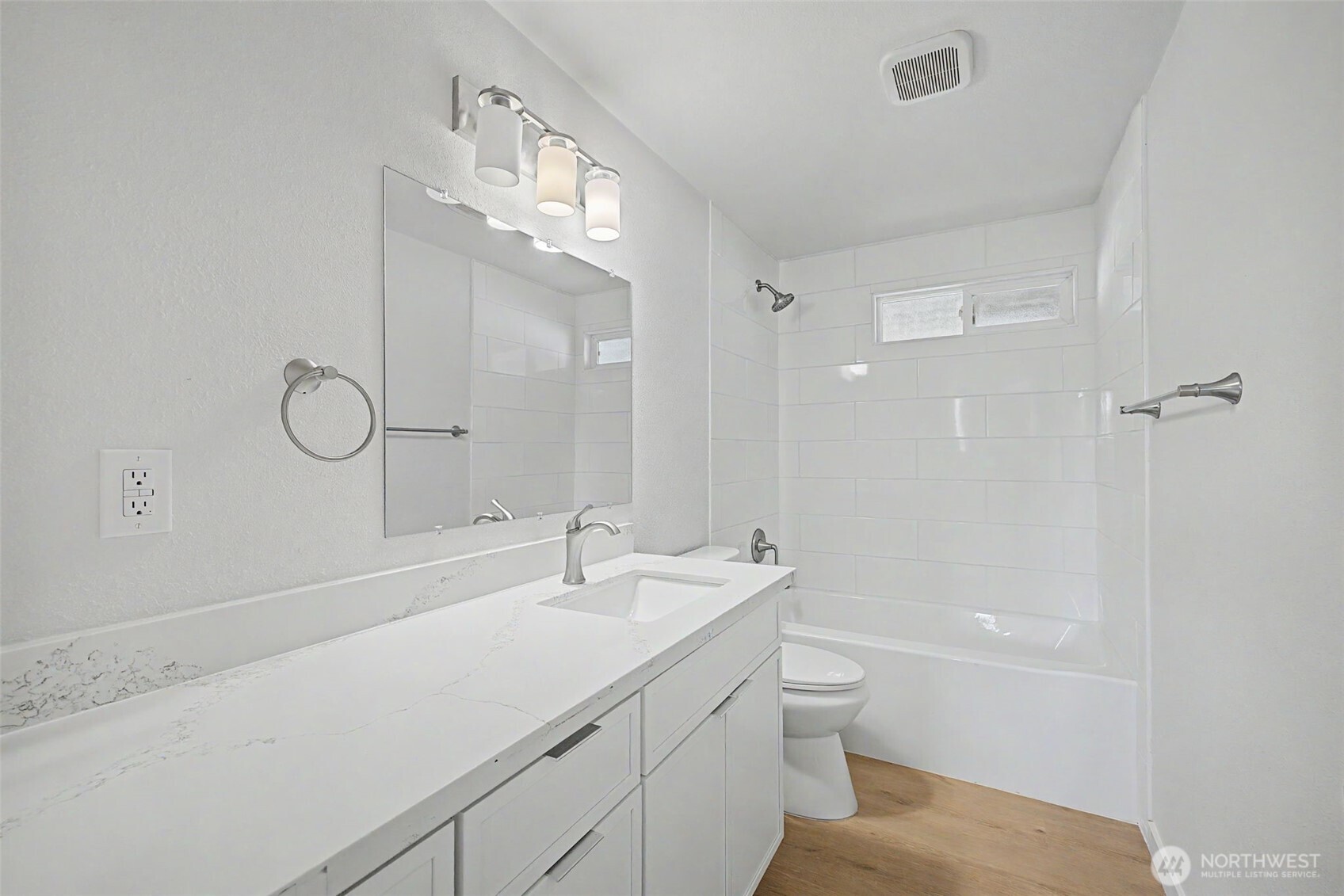 1011 Calkin Place Property Photo 12
