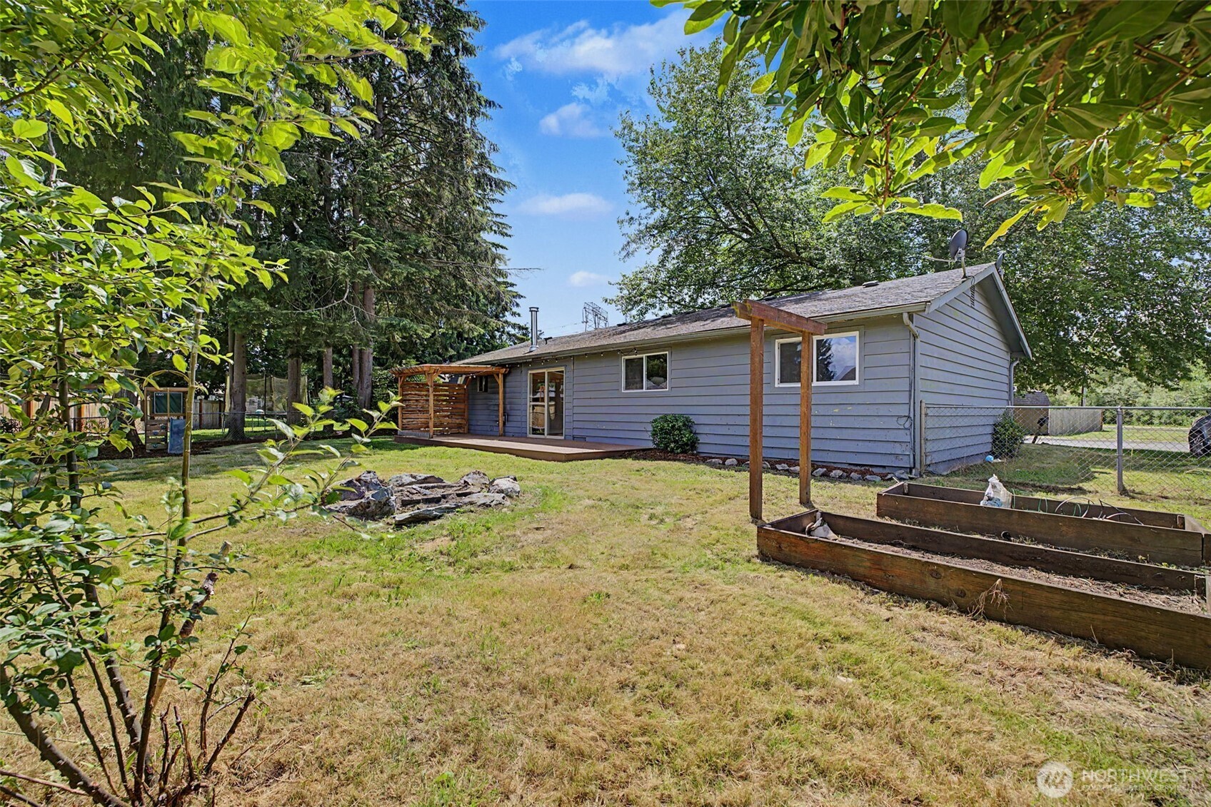 1011 Calkin Place Property Photo 23