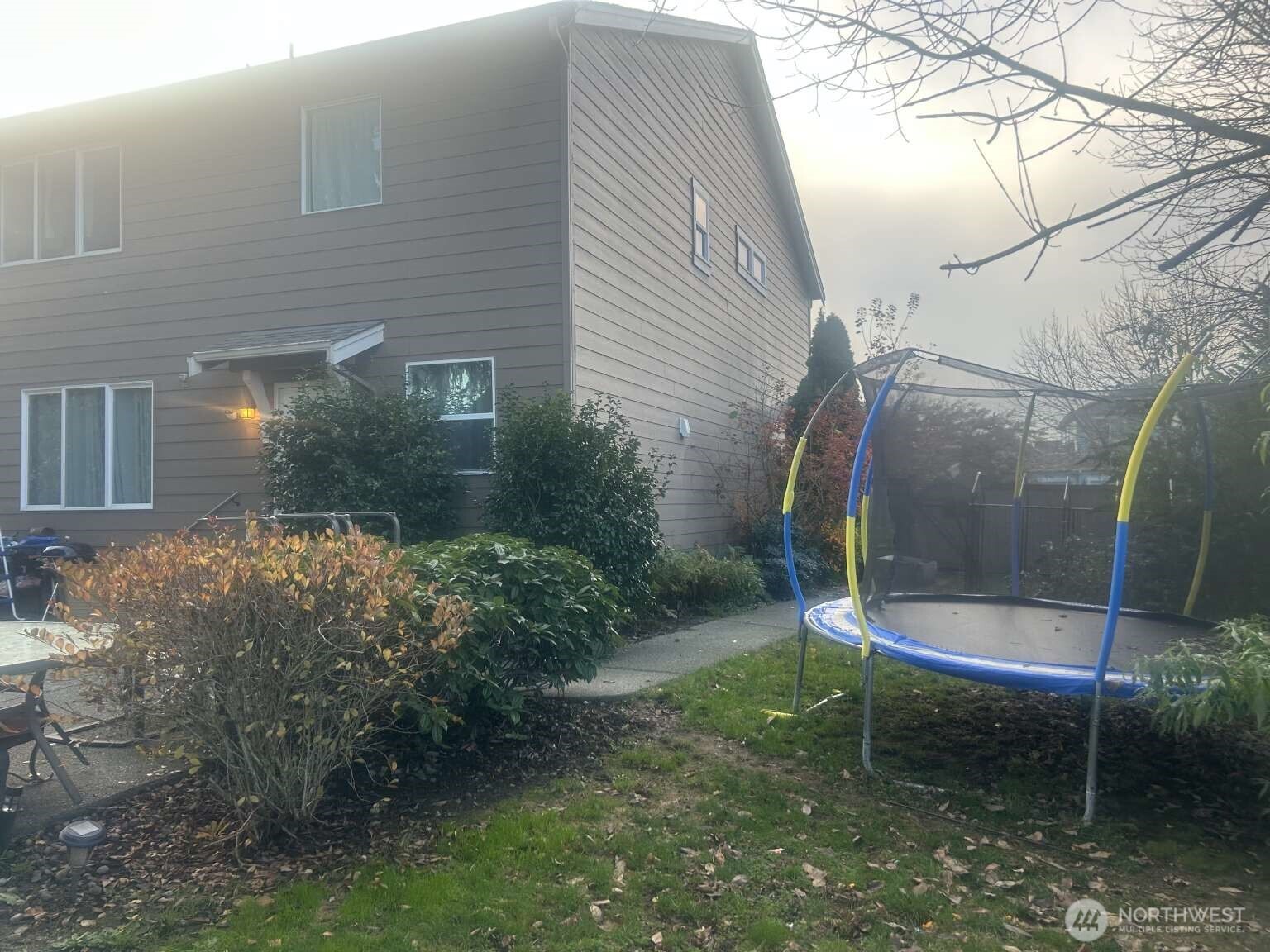 437 20th Street Property Photo 2