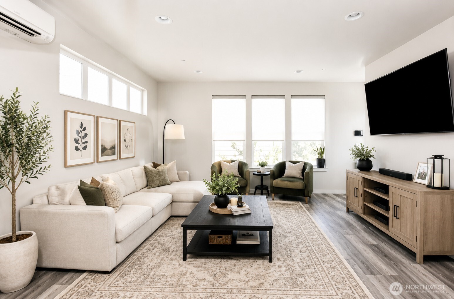 14229 9th Place Property Photo 10