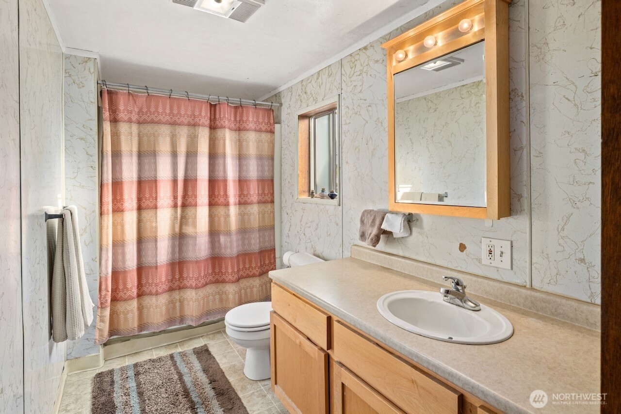 309 N Elliott Street Property Photo 18