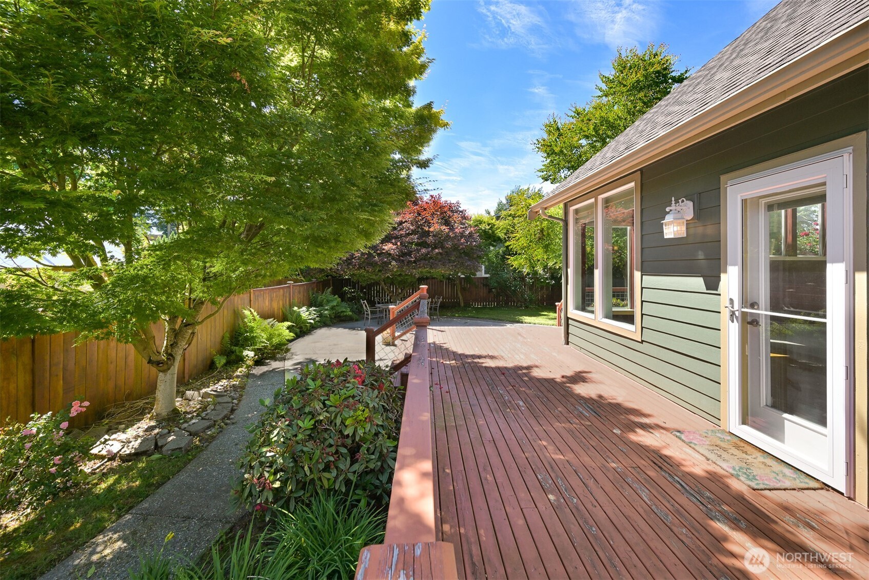 875 N Park Street Property Photo 27