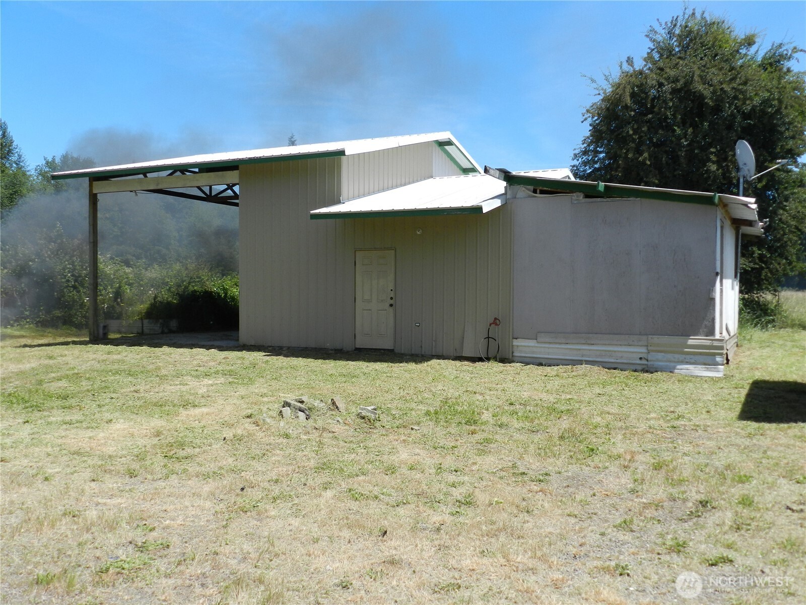 146 Damron Road Property Photo 9