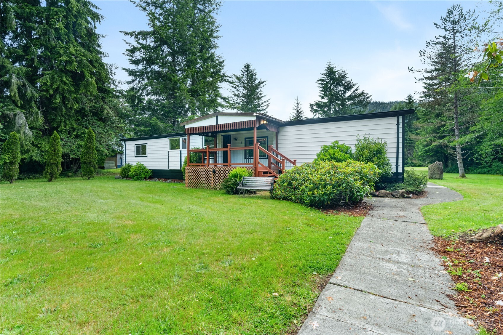 5450 Us Highway 101 Property Photo 2