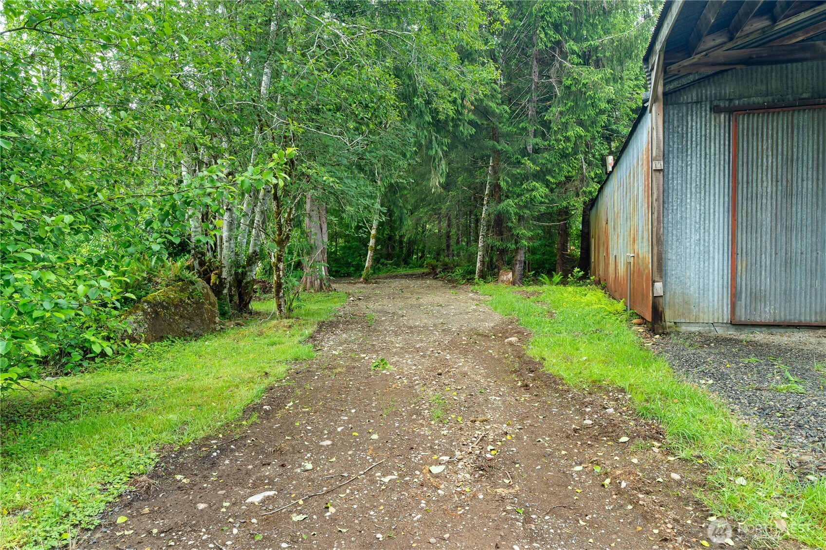 5450 Us Highway 101 Property Photo 21