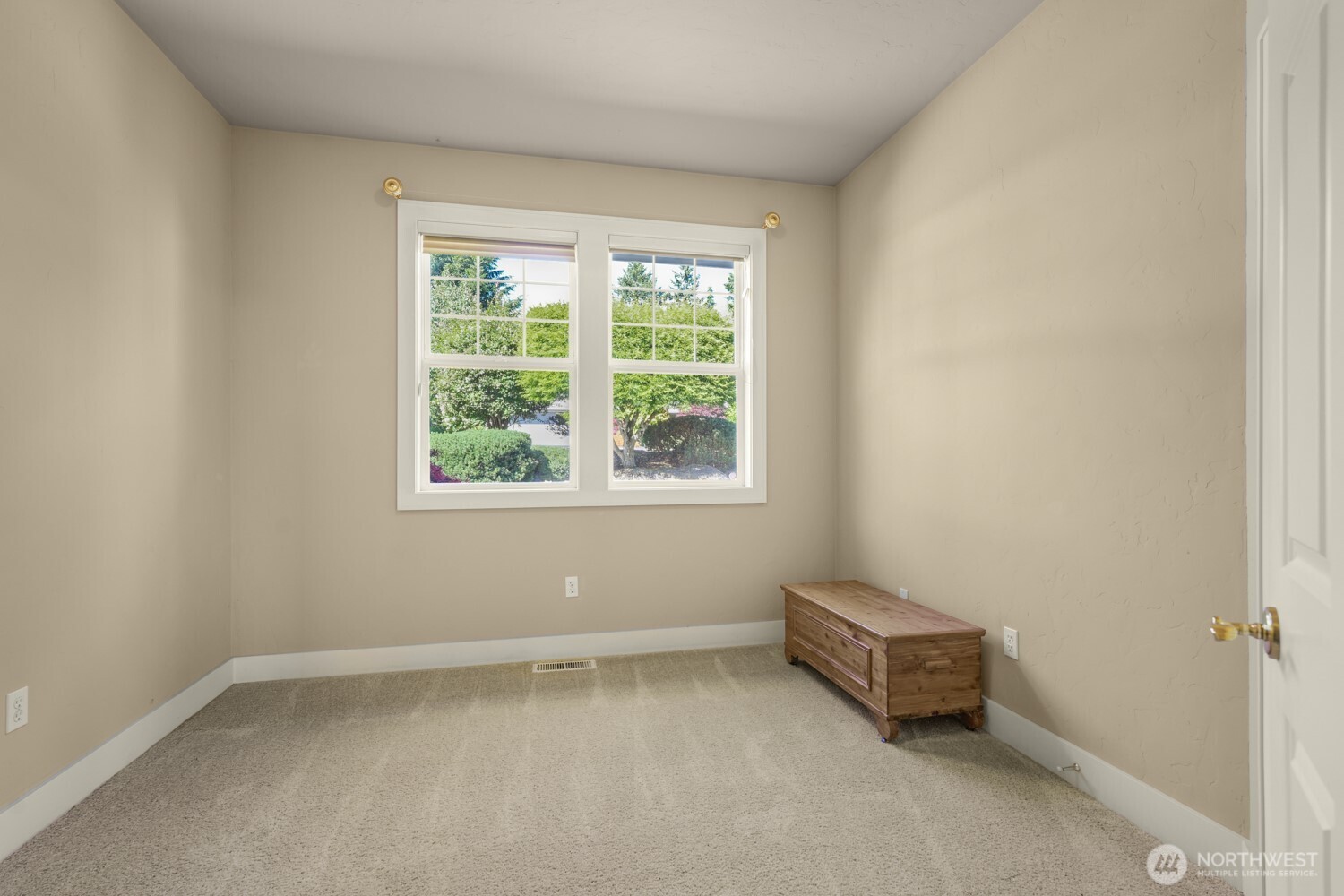 211 Alderwood Drive Property Photo 21