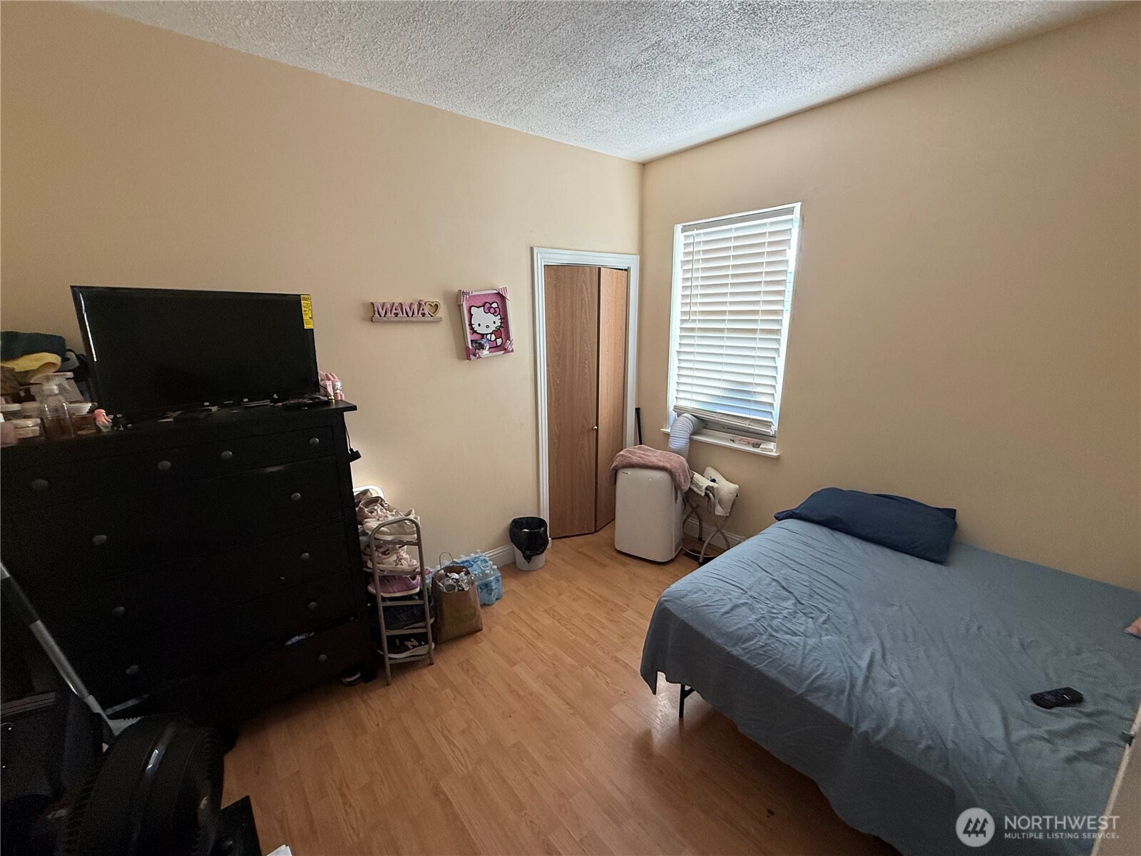 3926 S Warsaw Street Property Photo 8