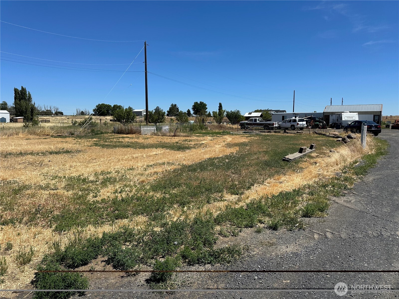 3801 Rd E Ne Property Photo 10