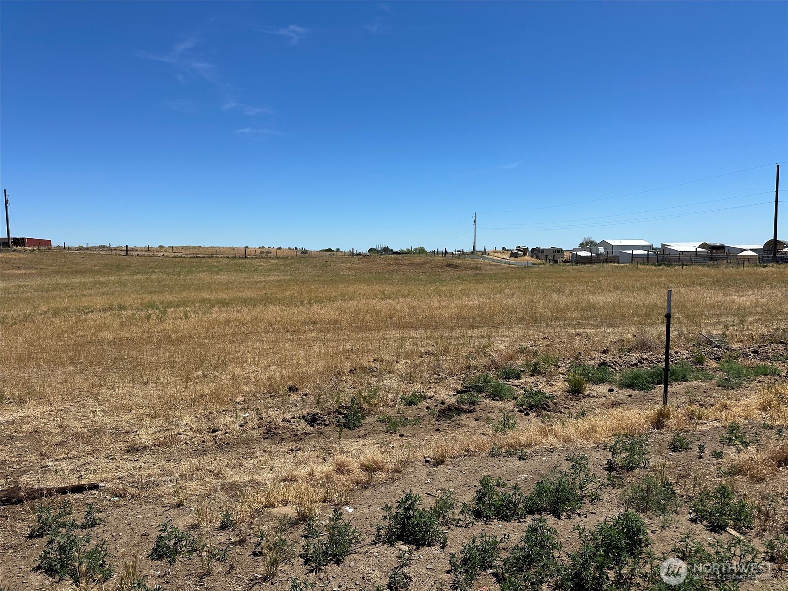 3801 Rd E Ne Property Photo 11