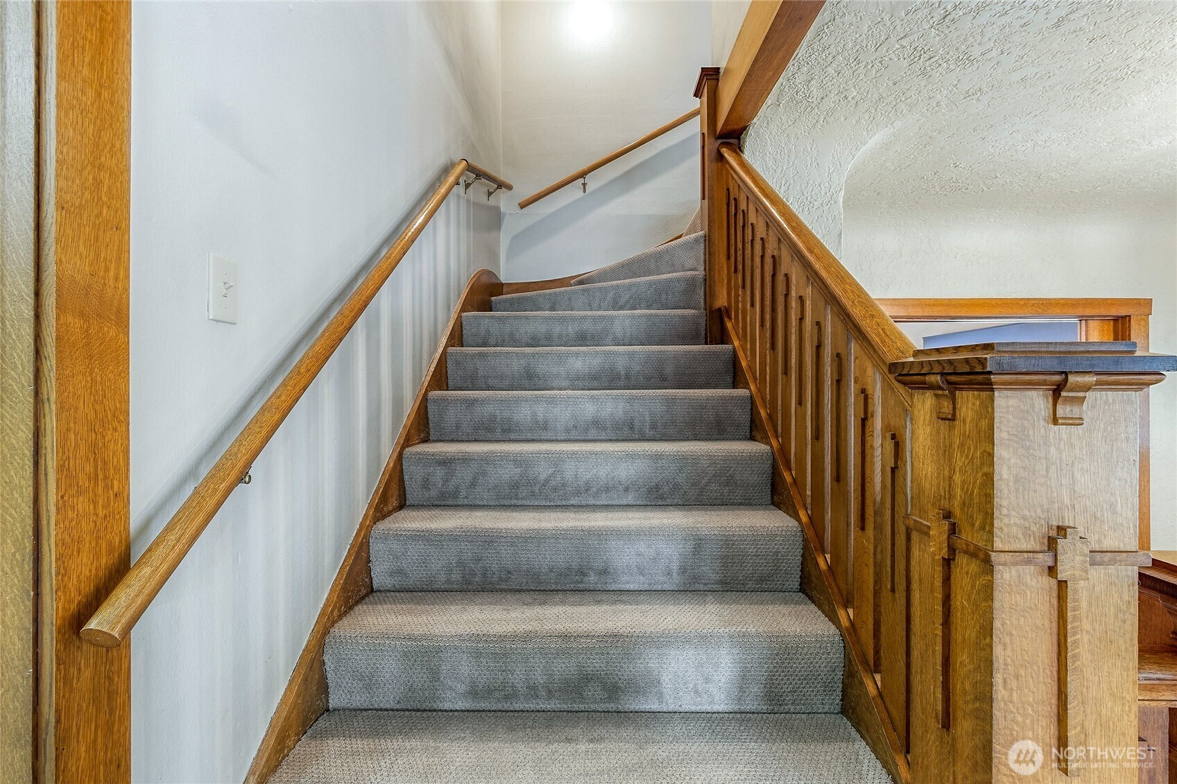 325 Main Street Property Photo 16