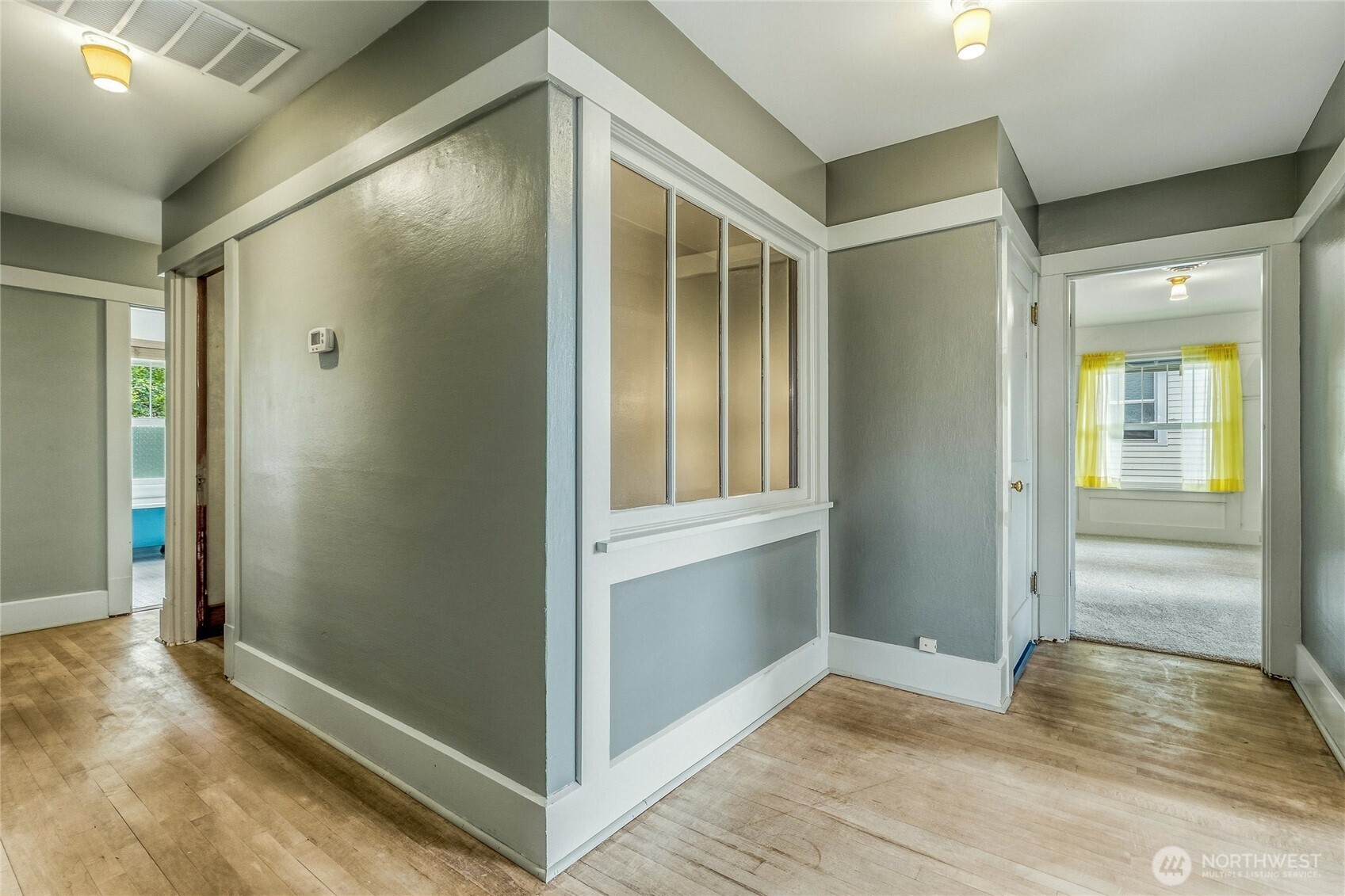 325 Main Street Property Photo 17